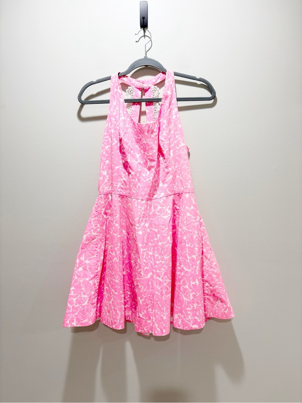 Lilly Pulitzer Zo Racerback Dress In Cosmo Pink Fit & Flare White Floral Lace